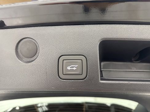 New 2026 Chevrolet Equinox LT w/ Convenience Package II image 30