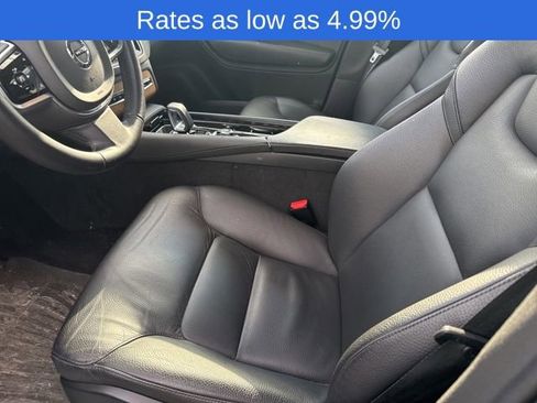 Certified 2024 Volvo XC90 B6 Plus w/ Protection Package image 16