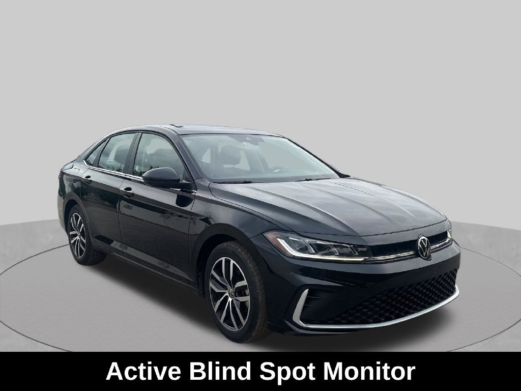 Used 2025 Volkswagen Jetta SE FWD image 9
