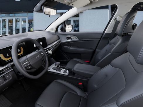 New 2026 Kia Sportage EX image 17