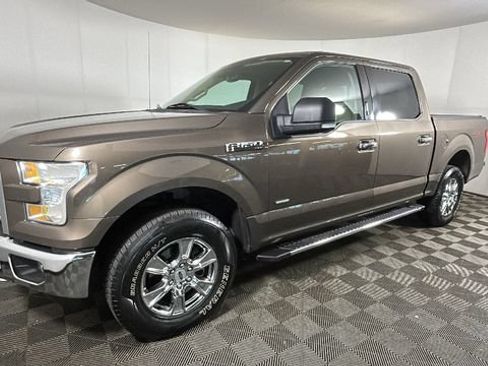 Used 2015 Ford F150 XLT w/ Equipment Group 302A Luxury AWD/4WD image 6
