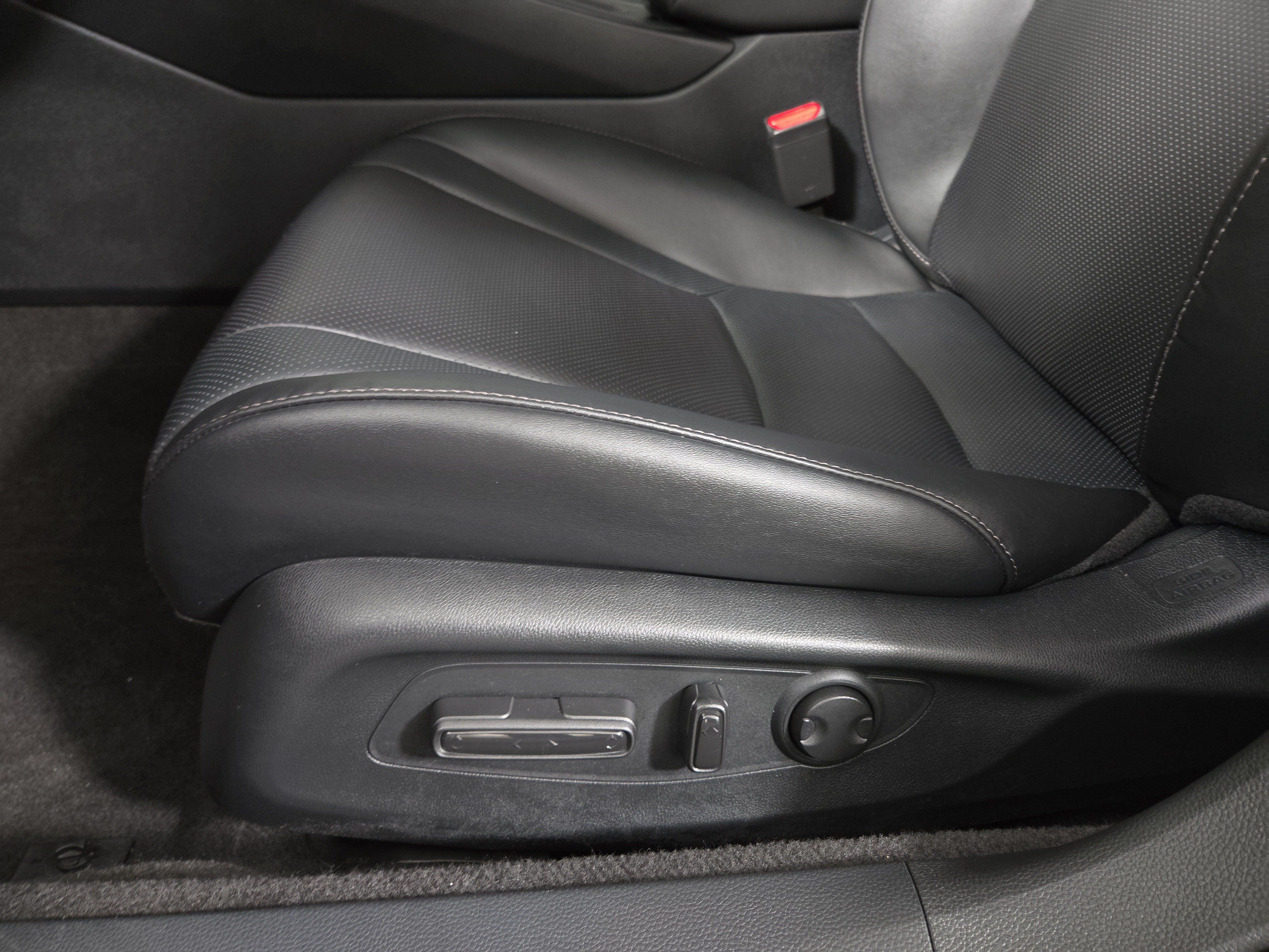 Used 2025 Honda Accord EX-L image 29