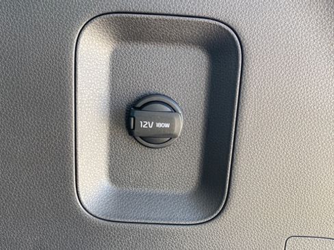 New 2026 Kia Carnival EX FWD image 33