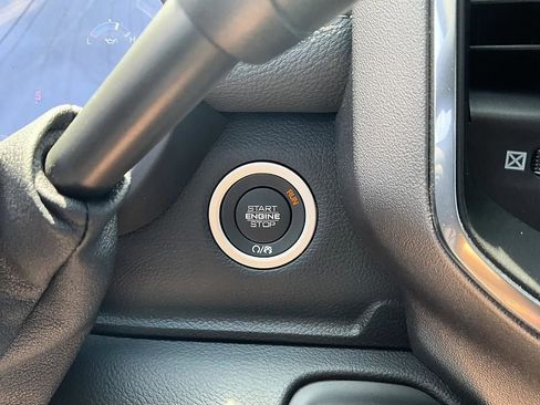 New 2026 RAM 3500 Laramie AWD/4WD image 19