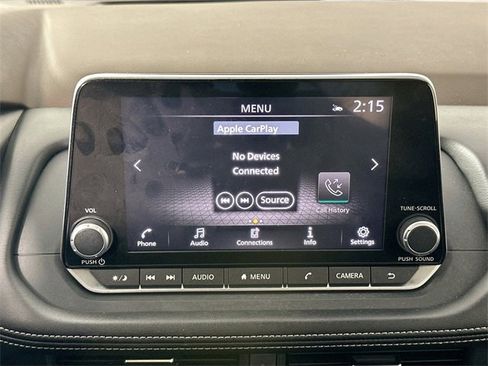 Used 2023 Nissan Rogue SV w/ SV Premium B Package image 12