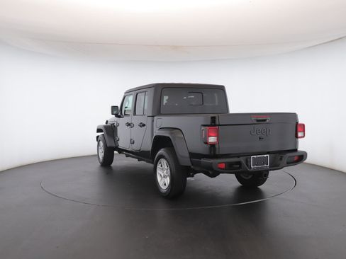 Used 2022 Jeep Gladiator Sport image 20