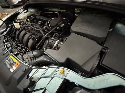 Used 2012 Ford Focus SE image 11