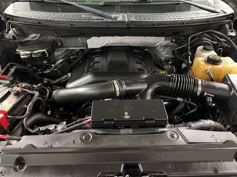 Used 2011 Ford F150 XLT w/ XLT Chrome Pkg image 30