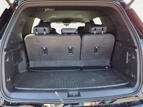 New 2026 Chevrolet Traverse RS w/ LPO, Floor Liner Package AWD/4WD image 6