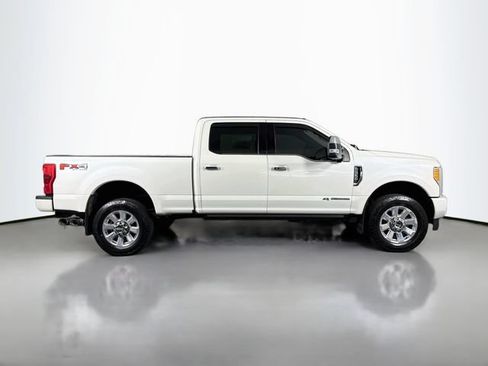 Used 2018 Ford F350 Platinum w/ Platinum Ultimate Package AWD/4WD image 9
