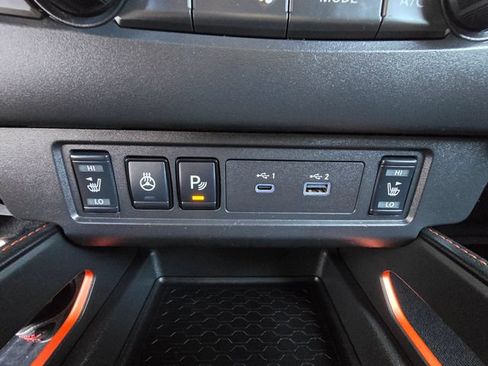 Used 2024 Nissan Frontier Pro-X w/ Pro Convenience Package RWD image 14