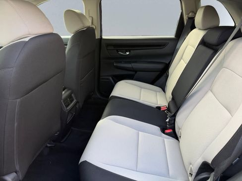Used 2023 Honda CR-V EX image 18