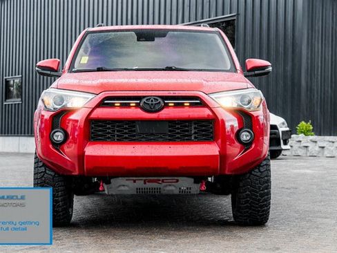 Used 2022 Toyota 4Runner SR5 Premium w/ 4Runner Black Package (TMS) RWD image 4