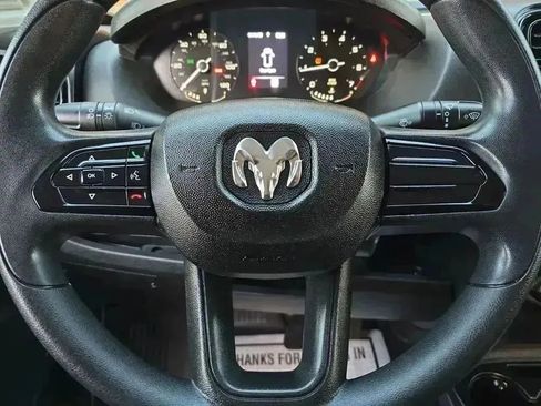 Used 2022 RAM ProMaster 2500 image 12