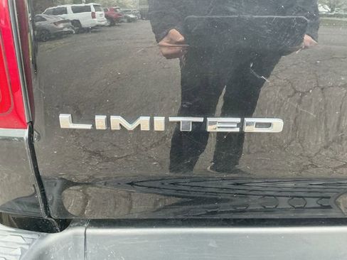 Used 2019 RAM 1500 Limited AWD/4WD image 32