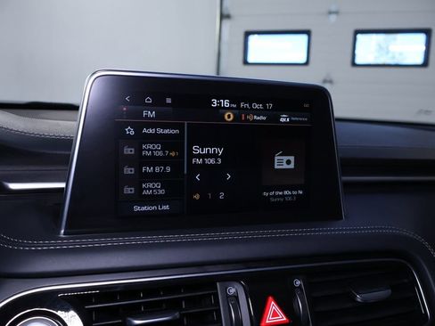 Used 2020 Genesis G70 2.0T w/ Elite Package image 32