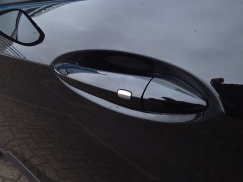 Used 2024 Chevrolet TrailBlazer RS w/ Convenience Package image 14