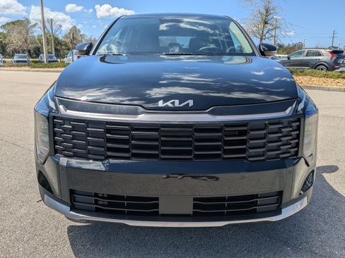 New 2026 Kia Sportage LX FWD image 3