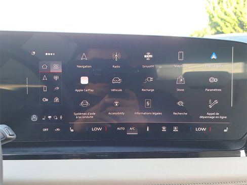 Certified 2025 Audi Q6 e-tron Premium w/ Convenience Package image 25