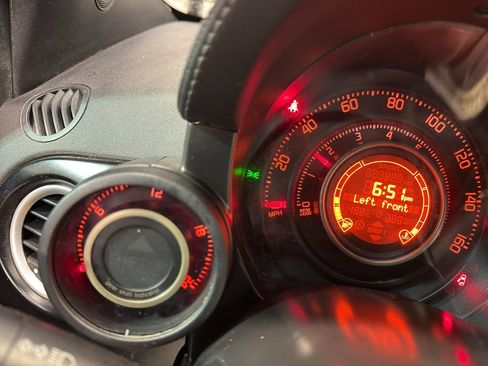 Used 2014 FIAT 500 GQ Edition image 16