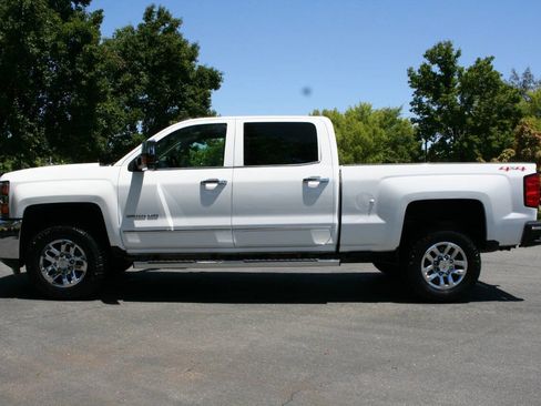 Used 2015 Chevrolet Silverado 2500 LTZ w/ Duramax Plus Package AWD/4WD image 8
