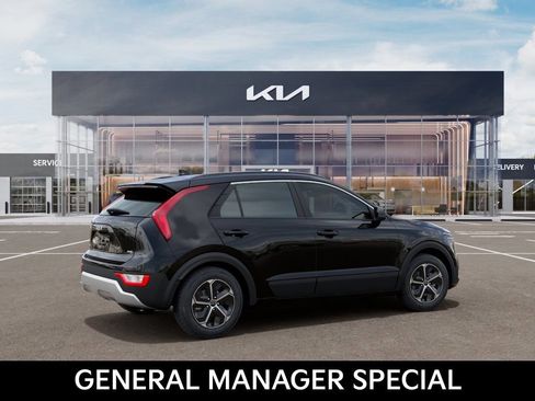 New 2026 Kia Niro LX FWD image 7