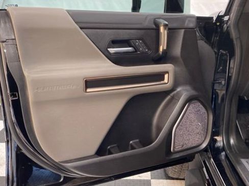 Used 2025 GMC Hummer EV 2X image 14