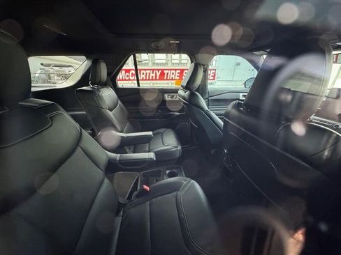 Used 2020 Ford Explorer ST w/ Premium Technology Package AWD/4WD image 4