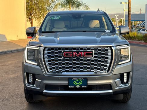 Certified 2023 GMC Yukon XL Denali RWD image 3