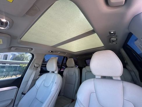 Used 2017 Volvo XC90 T6 Momentum w/ Vision Package AWD/4WD image 27