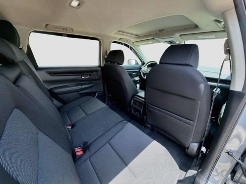 Certified 2024 Honda CR-V EX image 29