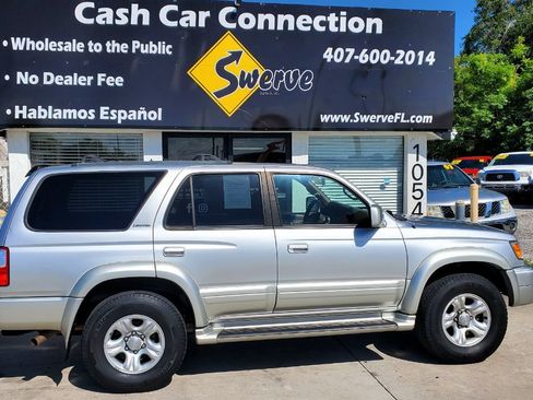 Used 2001 Toyota 4Runner Limited AWD/4WD image 7