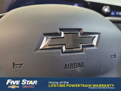 New 2026 Chevrolet Equinox RS w/ Convenience Package III FWD image 27