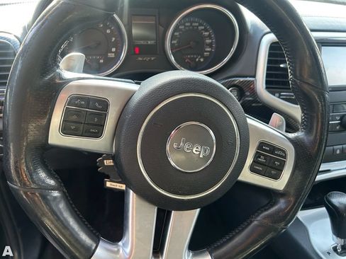 Used 2013 Jeep Grand Cherokee SRT8 AWD/4WD image 10