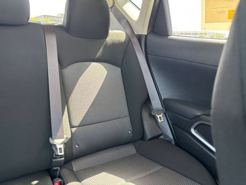 Used 2025 Kia Soul LX w/ LX Technology Package FWD image 35