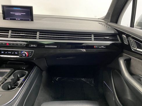 Used 2019 Audi Q7 3.0T Prestige w/ Prestige Package AWD/4WD image 50