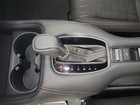 Certified 2024 Honda HR-V Sport image 33