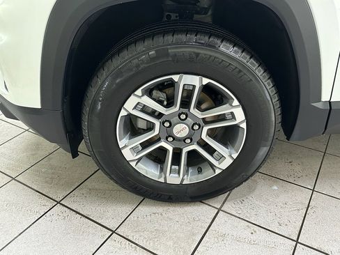 Certified 2025 GMC Terrain Elevation image 13