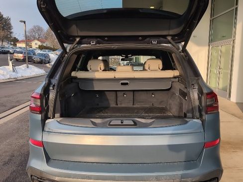 Used 2022 BMW X5 xDrive45e w/ M Sport Package image 24