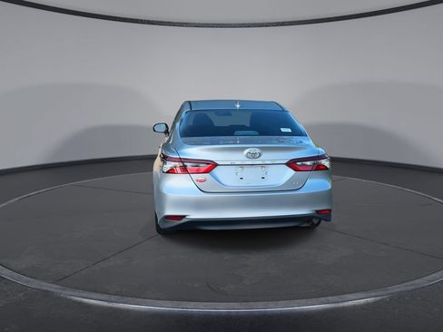 Used 2023 Toyota Camry LE FWD image 7