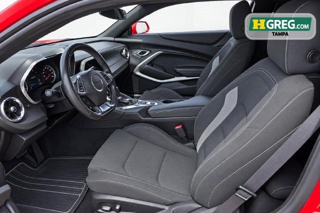 Used 2021 Chevrolet Camaro LT w/ Technology Package RWD image 8