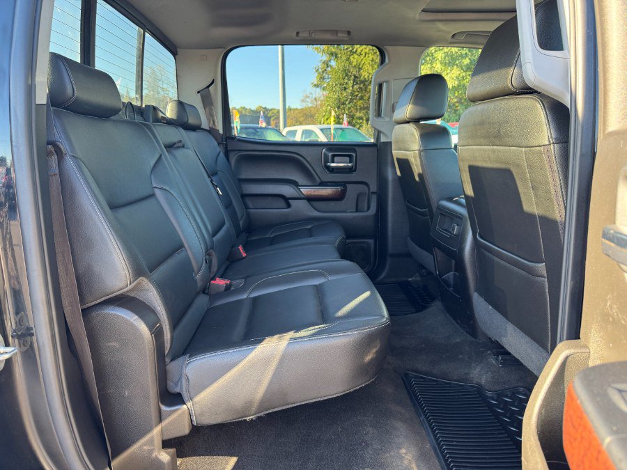 Used 2018 GMC Sierra 3500 SLT AWD/4WD image 17