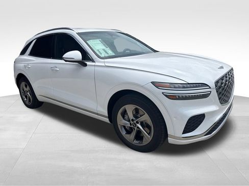 New 2026 Genesis GV70 2.5T Advanced w/ G1 Accessory Package AWD/4WD image 7
