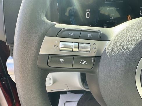 Used 2026 Hyundai Kona SE AWD/4WD image 32