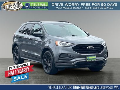 Used 2022 Ford Edge SE w/ Black Appearance Package