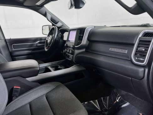 Used 2022 RAM 1500 Big Horn w/ Night Edition AWD/4WD image 27