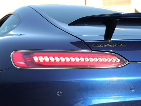 Used 2017 Mercedes-Benz AMG GT Coupe image 31