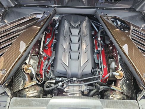 Used 2022 Chevrolet Corvette Stingray Preferred Cpe w/ Z51 Performance Package RWD image 27