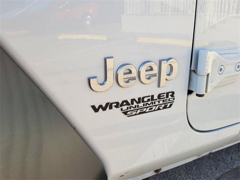 Certified 2020 Jeep Wrangler Unlimited Sport S image 11
