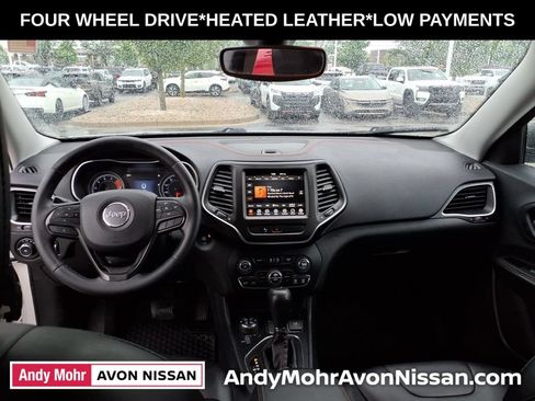 Used 2019 Jeep Cherokee Trailhawk w/ Cold Weather Group AWD/4WD image 32